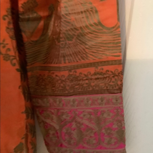 Pakistani designer shalwar kameez - Picture 3 of 10